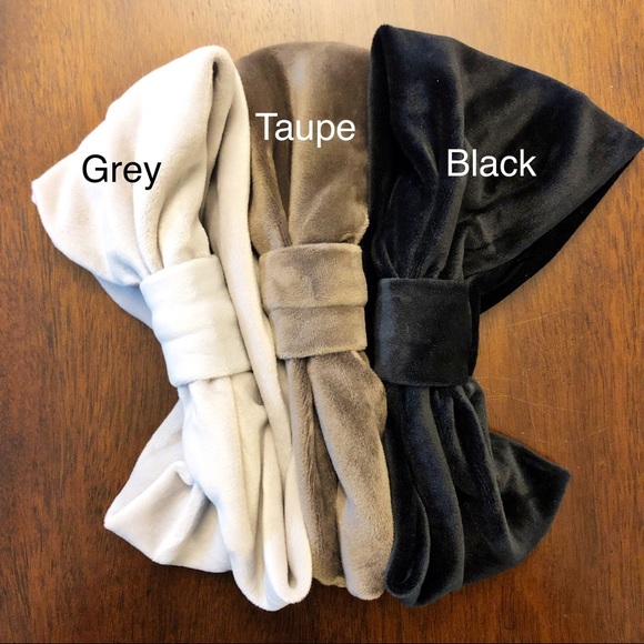 Grey Velvet Turban Headband - Picture 5 of 5